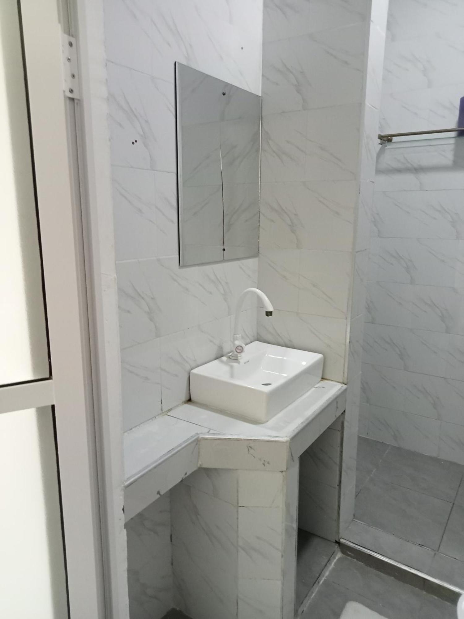 Queens Luxury Studio 몸바사 외부 사진